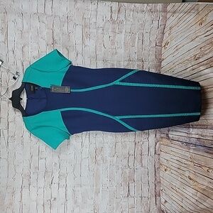 Cenia dress size medium nwt new